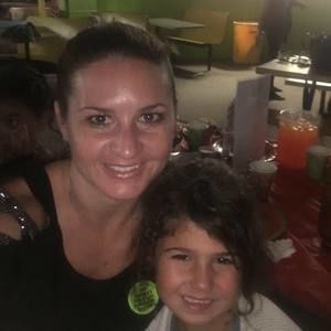 Meet your Posher, Rebekah